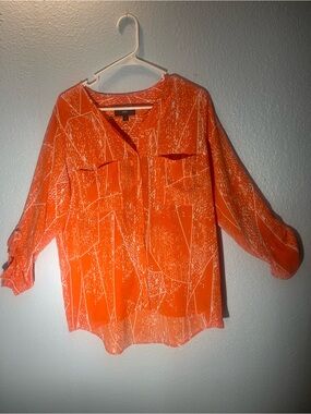 Women's Orange Printed V-Neck Roll-Tab Blouse